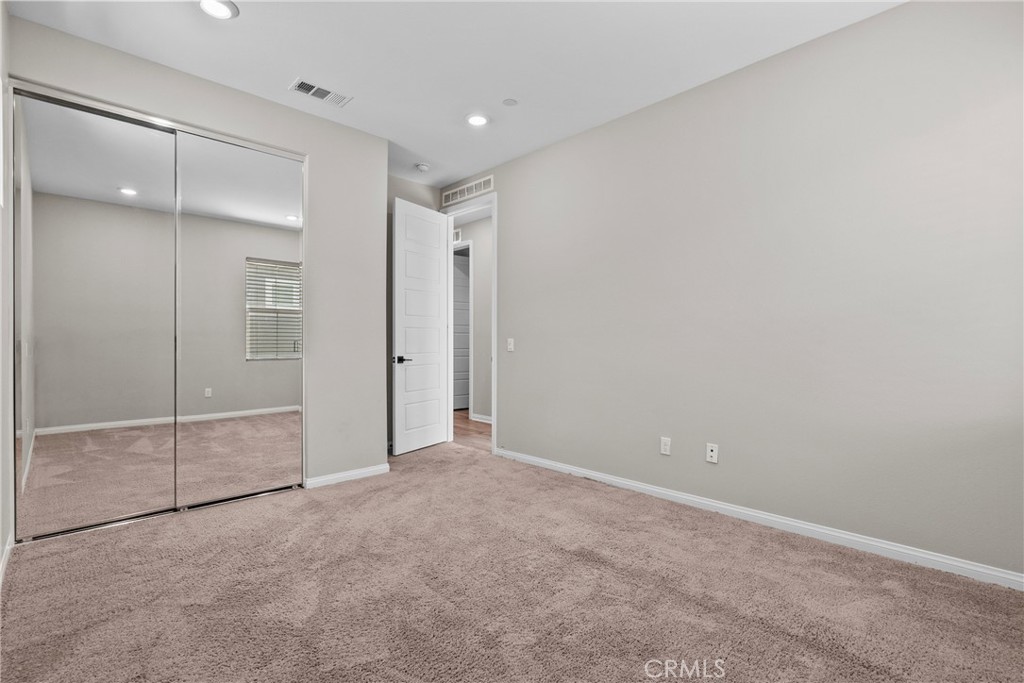 Clover (CLOV5P) - Residential Lease
