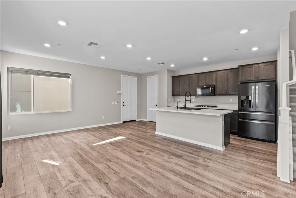 Clover (CLOV5P) - Residential Lease