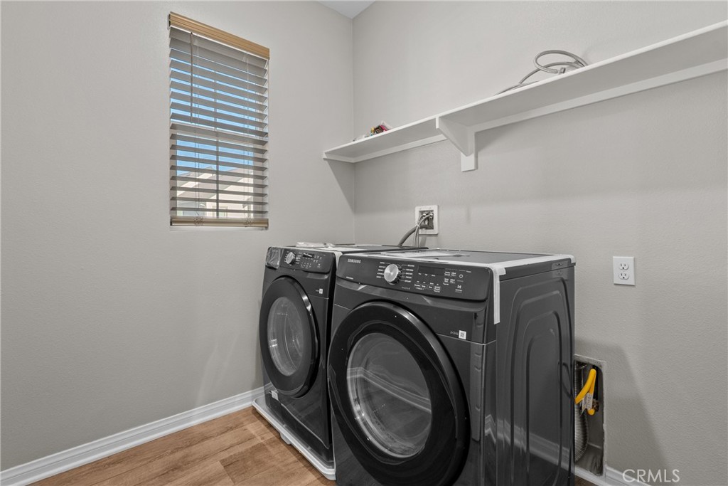 Clover (CLOV5P) - Residential Lease