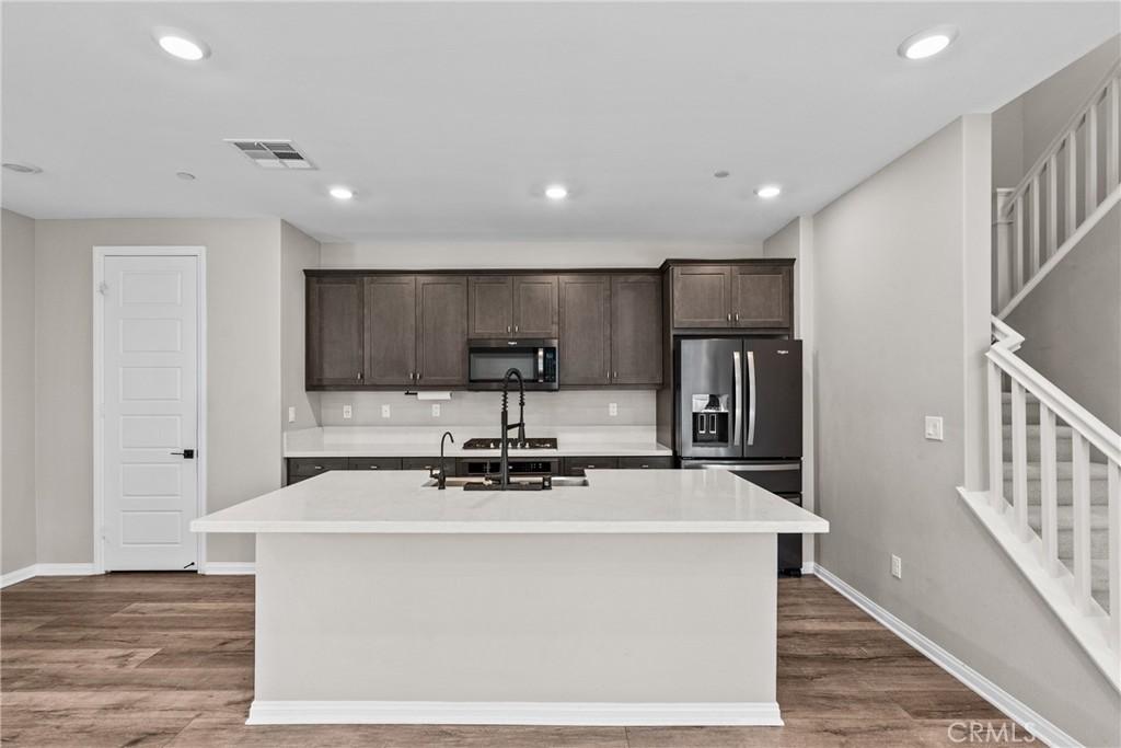 Clover (CLOV5P) - Residential Lease