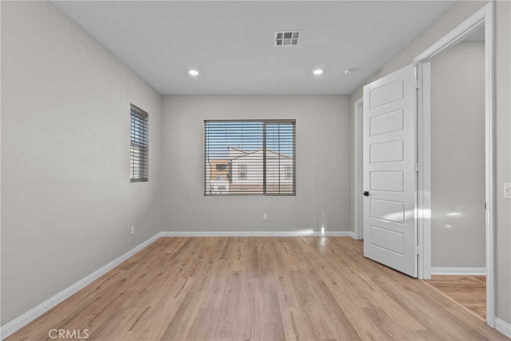 Clover (CLOV5P) - Residential Lease