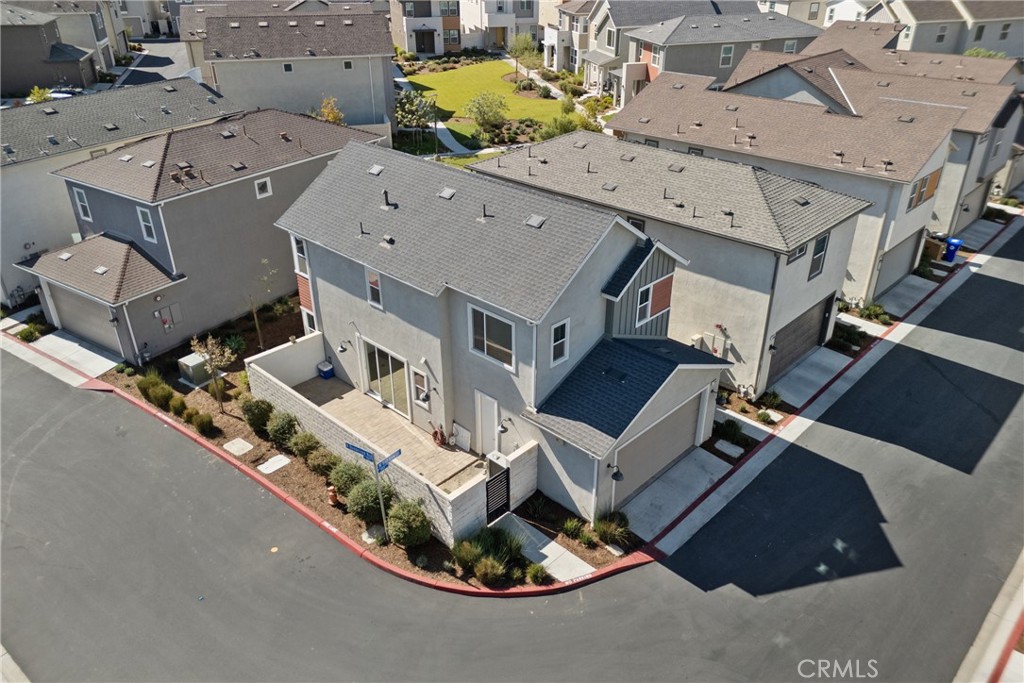 Clover (CLOV5P) - Residential Lease