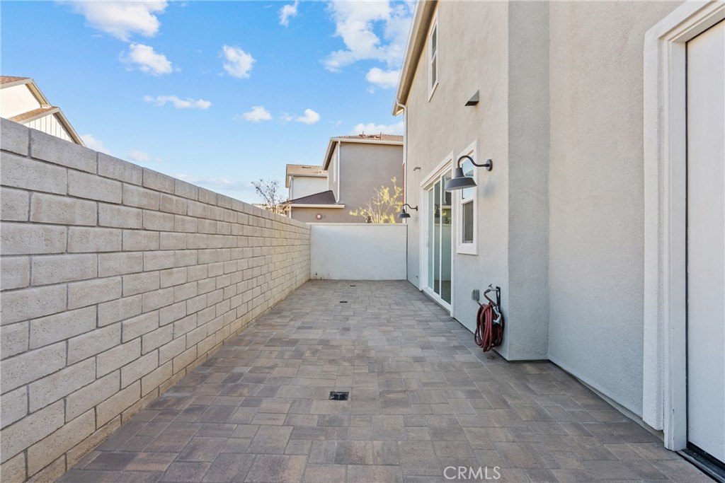 Clover (CLOV5P) - Residential Lease