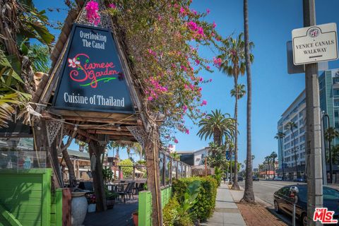 Tiny photo for 4600 Via Dolce #304, Marina Del Rey, CA 90292 (MLS # 26660113)