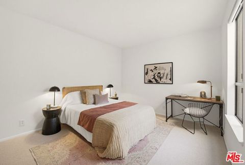 Tiny photo for 4600 Via Dolce #304, Marina Del Rey, CA 90292 (MLS # 26660113)