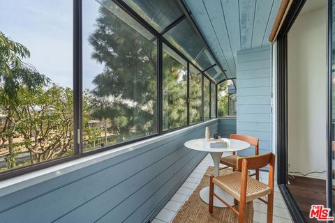 Tiny photo for 4600 Via Dolce #304, Marina Del Rey, CA 90292 (MLS # 26660113)