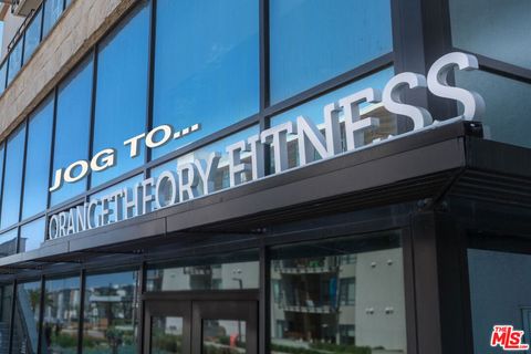 Tiny photo for 4600 Via Dolce #304, Marina Del Rey, CA 90292 (MLS # 26660113)