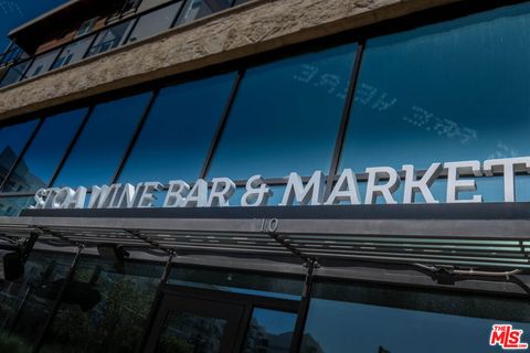 Tiny photo for 4600 Via Dolce #304, Marina Del Rey, CA 90292 (MLS # 26660113)