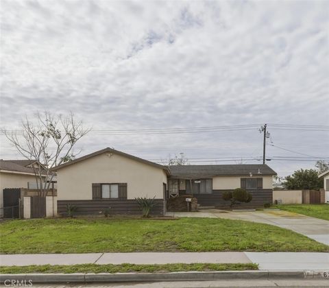 6262 Chinook Avenue Westminster CA 92683