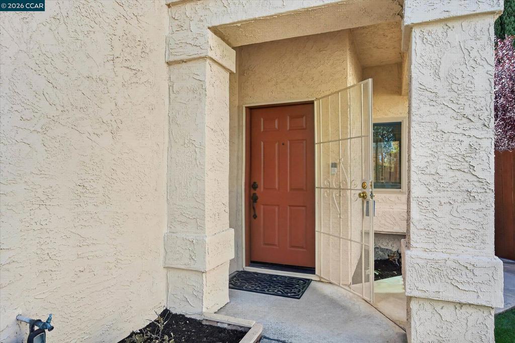 1026 Burnham Dr