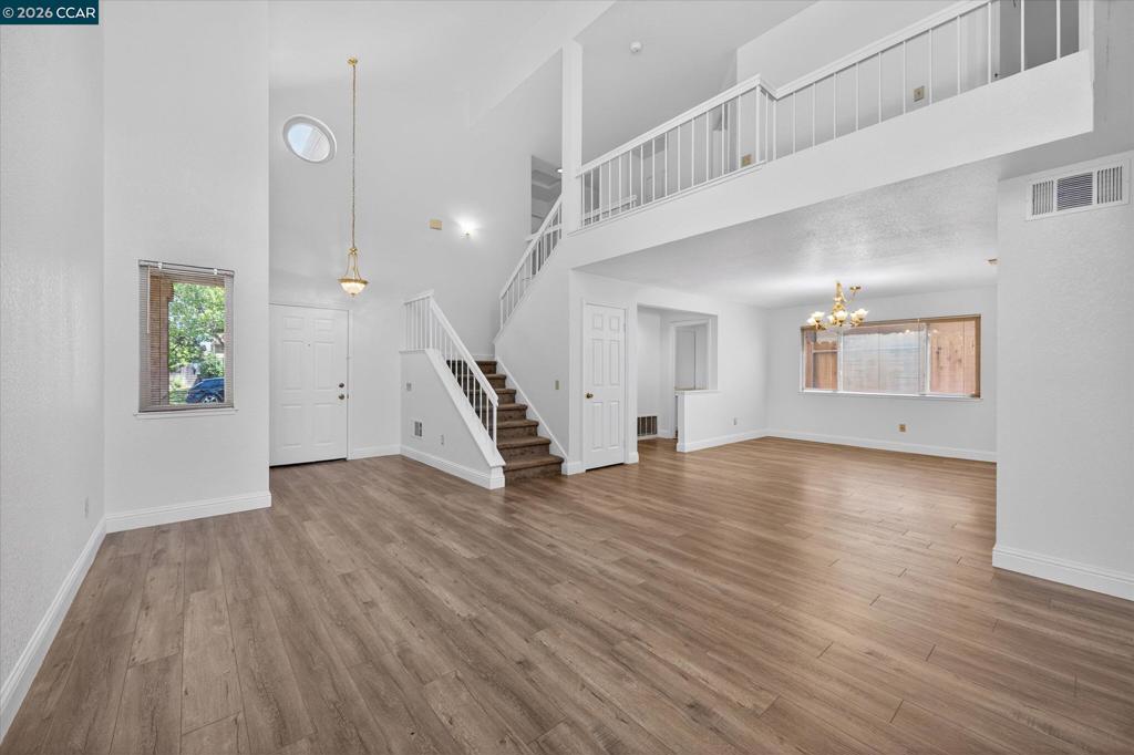 1026 Burnham Dr
