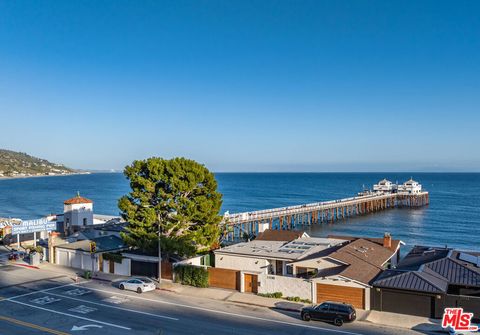 Photo of 23018 Pacific Coast Highway, Malibu, CA 90265 (MLS # 26662173)