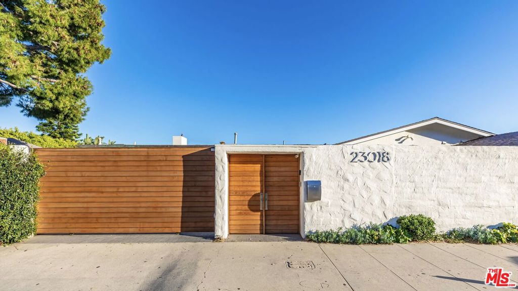 23018 Pacific Coast Highway