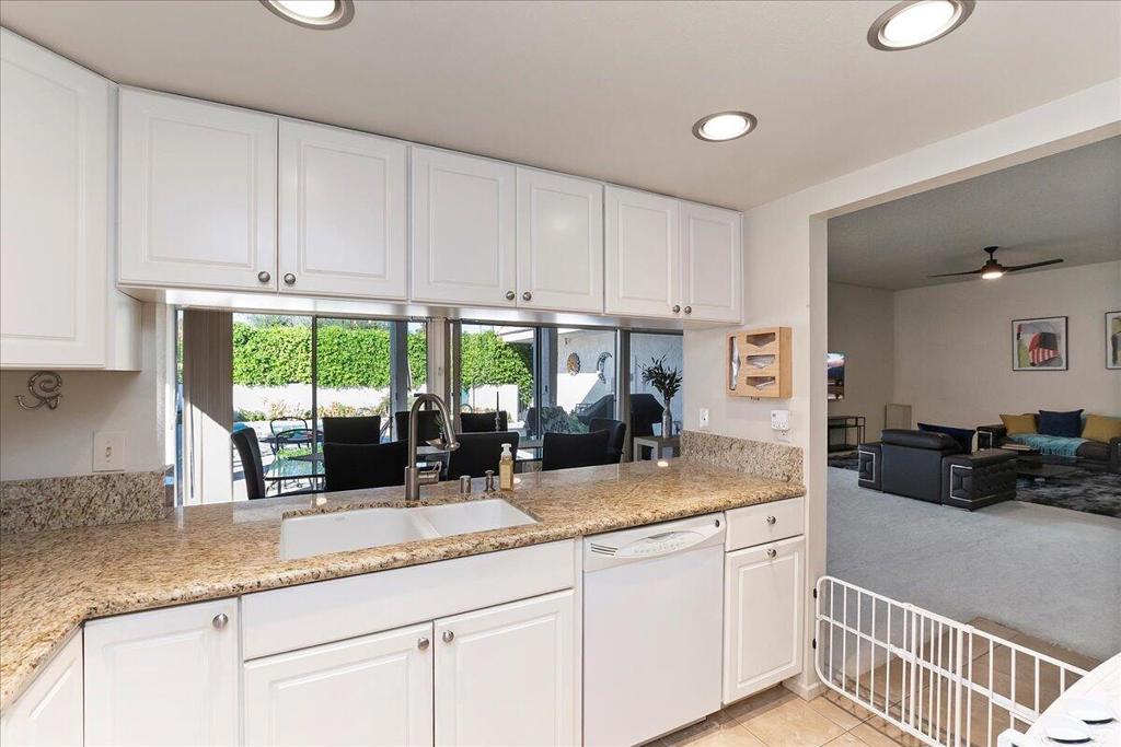 Avondale Country Clu - Residential Lease