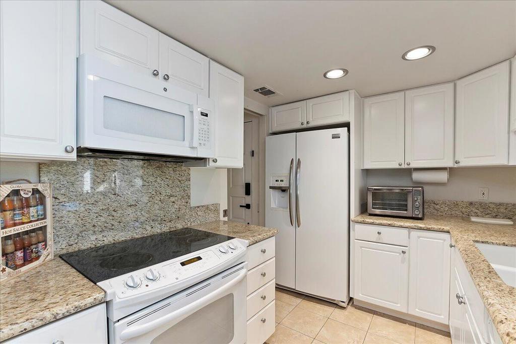 Avondale Country Clu - Residential Lease