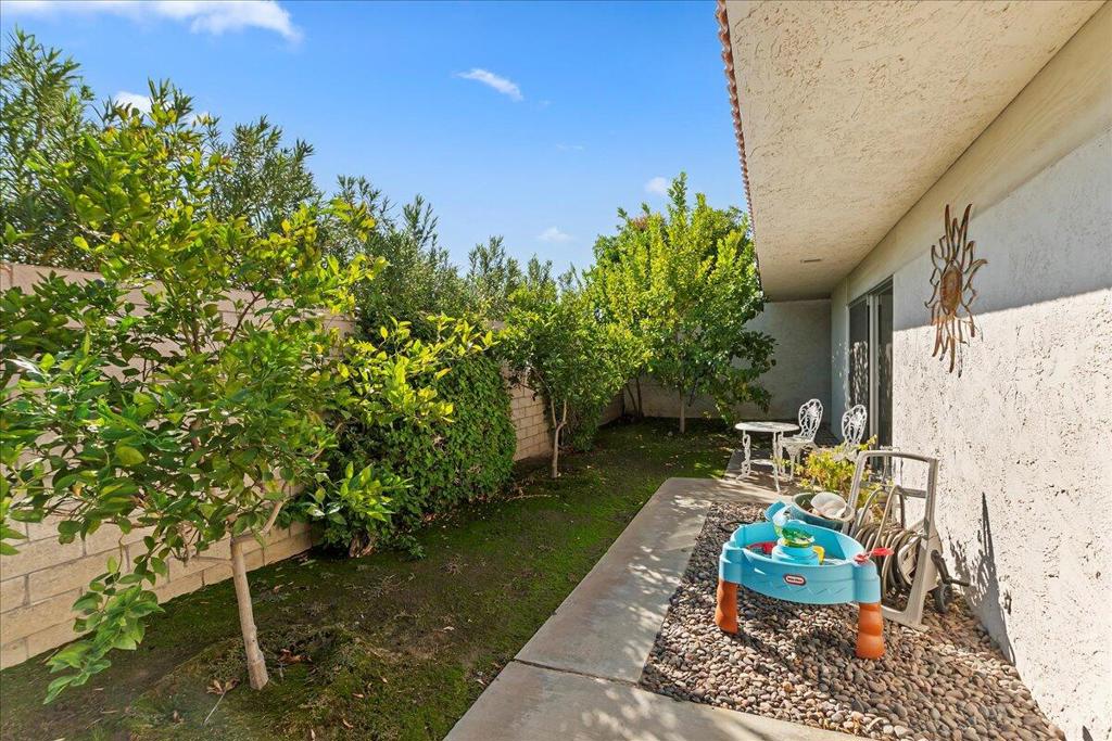 Avondale Country Clu - Residential Lease