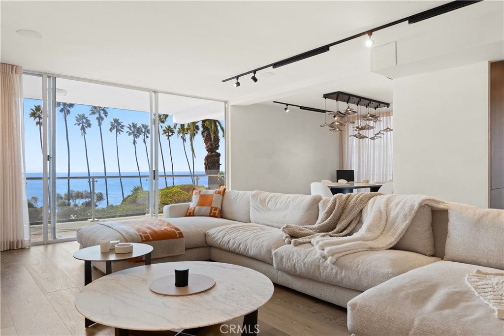 535 Ocean Avenue