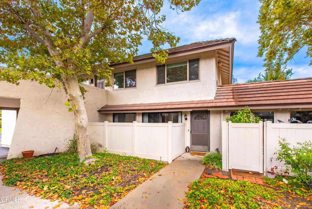Photo of 1124 Landsburn Circle, Westlake Village, CA 91361 (MLS # V1-38686)