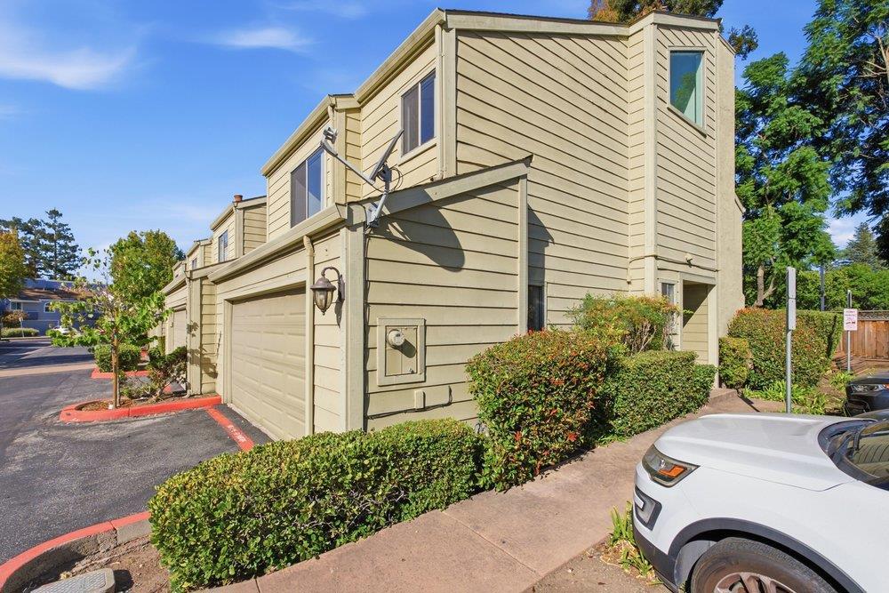 1137 Yvette Court