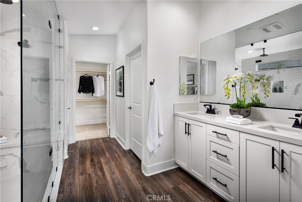 1563 Gardenview Trail