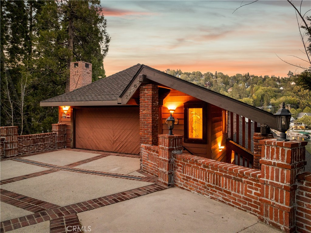 27563 W West Shore Road