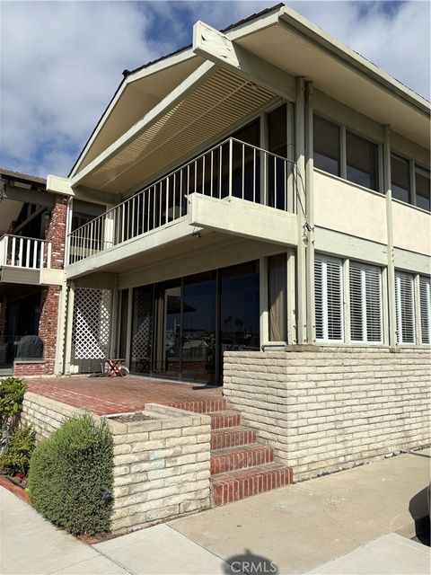 Photo of 5627 E Corso Di Napoli E, Long Beach, CA 90803 (MLS # PW25232922)