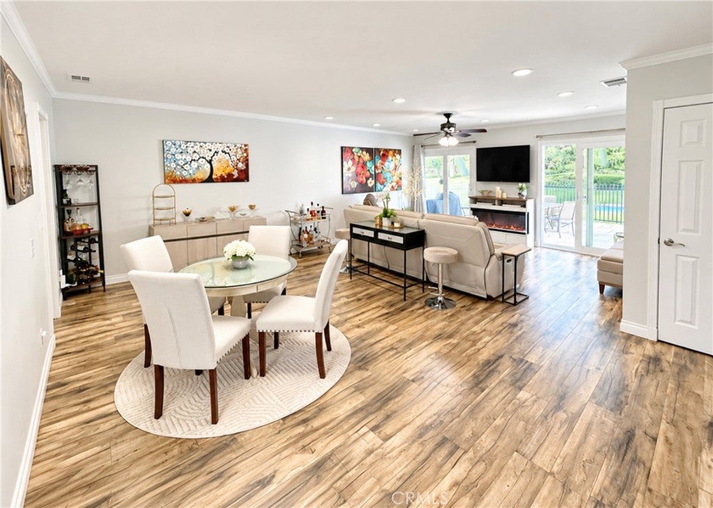5670 Falling Leaf Lane