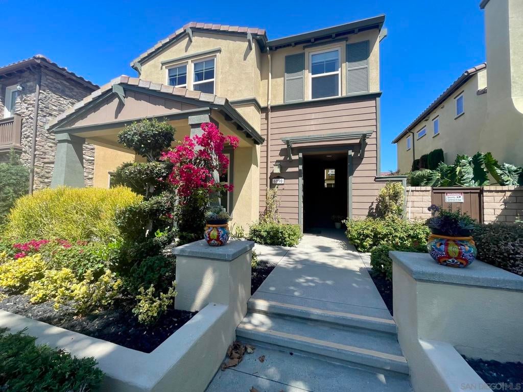 6190 Valerian Vista PL
