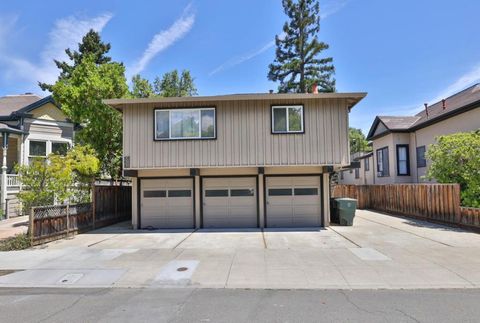 Photo of 831 Kipling Street, Palo Alto, CA 94301 (MLS # ML82050193)