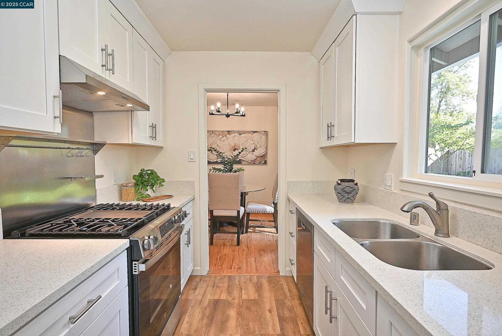 GREGORY GARDENS - Residential