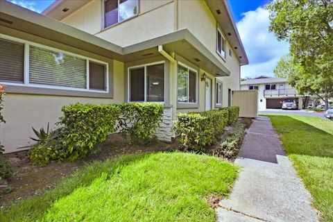 Photo of 4769 Hatfield Walkway #3, San Jose, CA 95124 (MLS # ML82039566)