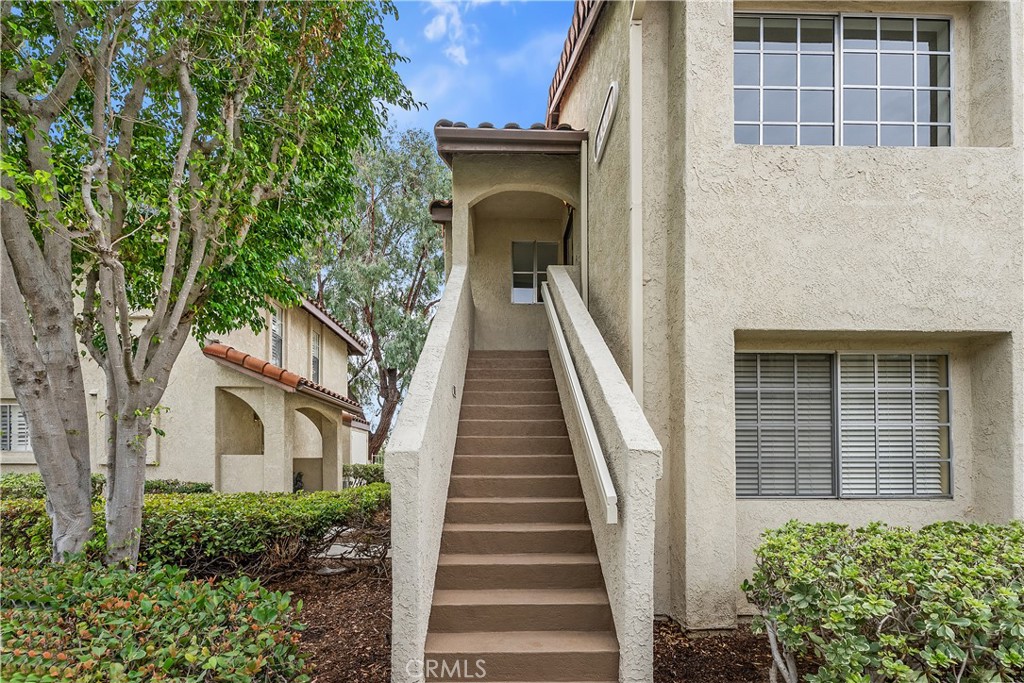 23371 #E 290 La Crescenta