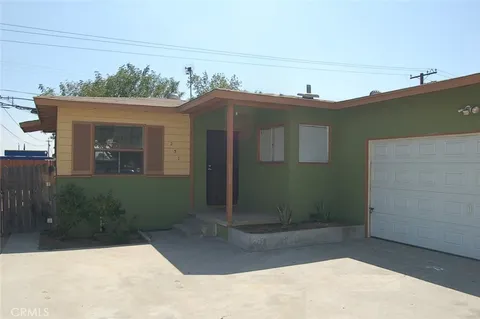 251 E Ramona Drive, Rialto, CA 92376 - MLS#: TR25200054