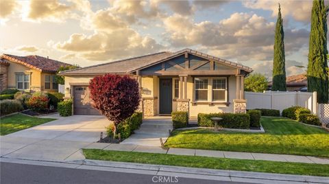Photo of 1300 Heritage Dr, Calimesa, CA 92320 (MLS # CV26092455)