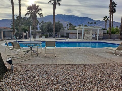 1640 Sunflower Court S Palm Springs CA 92262