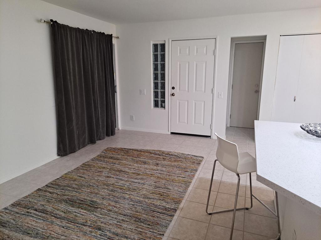 1640 Sunflower Court S