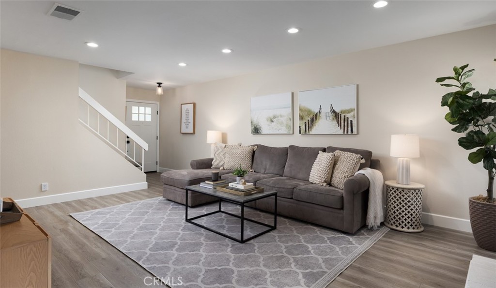 33095 Regatta Court