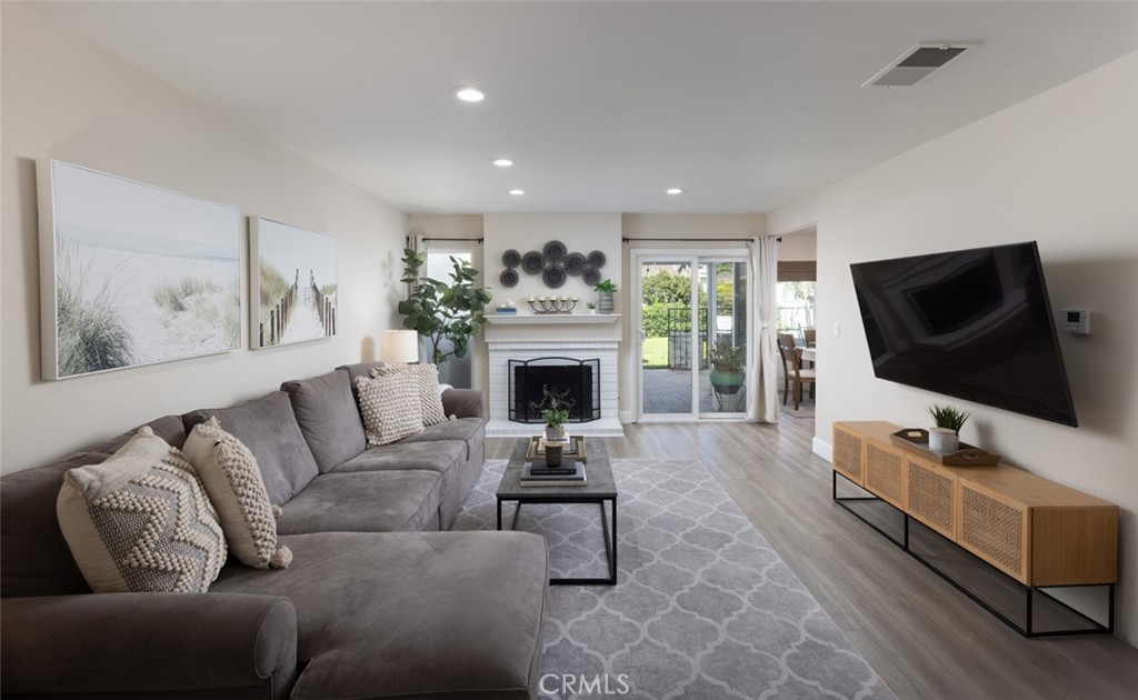 33095 Regatta Court