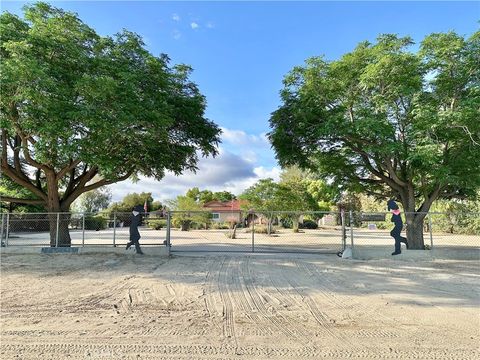 Photo of 32105 Meadow Blossom Dr, Nuevo, CA 92567 (MLS # IG26086668)