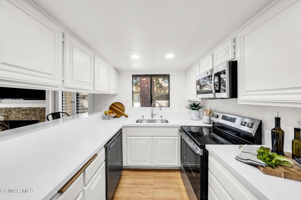 Oaknoll Villas-314 - 1002792 - Residential
