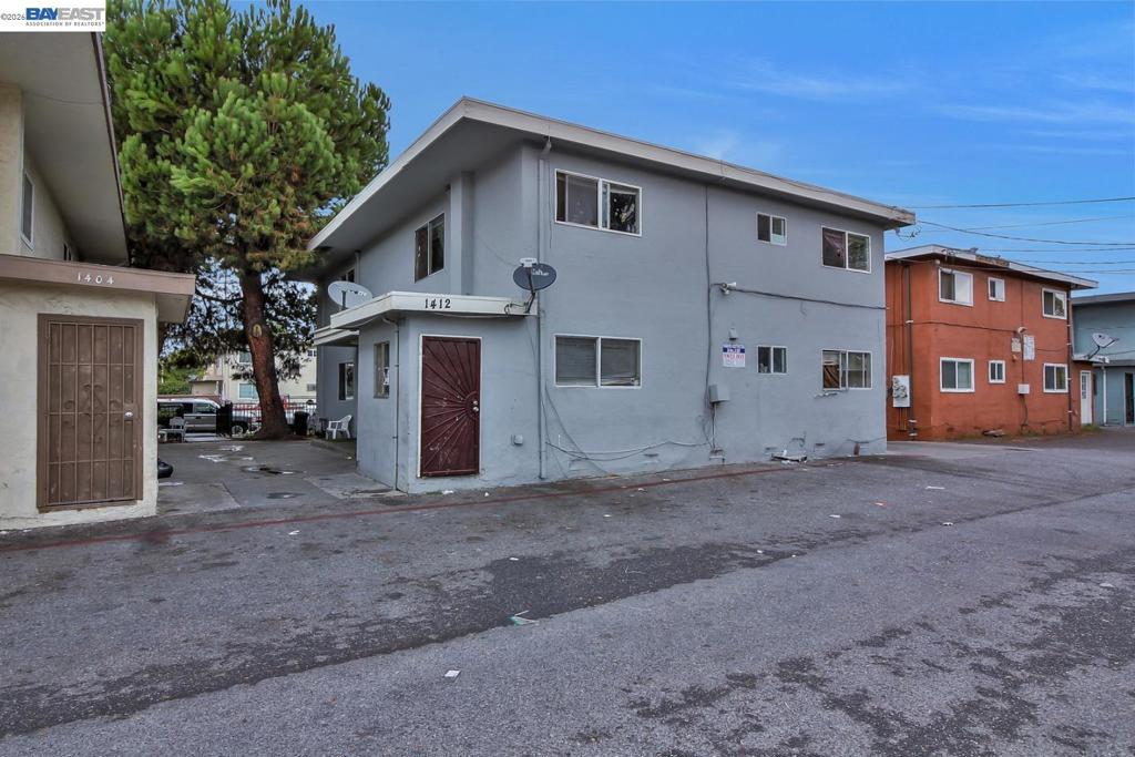 1412 Carnelian Dr