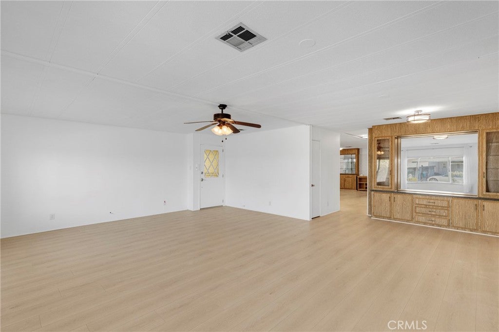 8811 Canoga Avenue 223