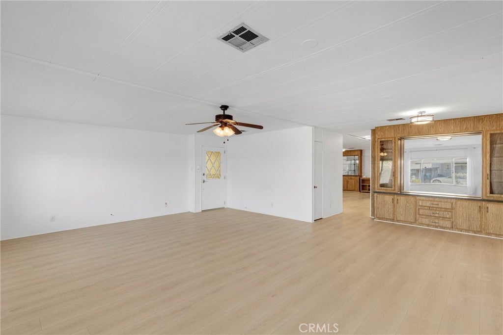 8811 Canoga Avenue 223