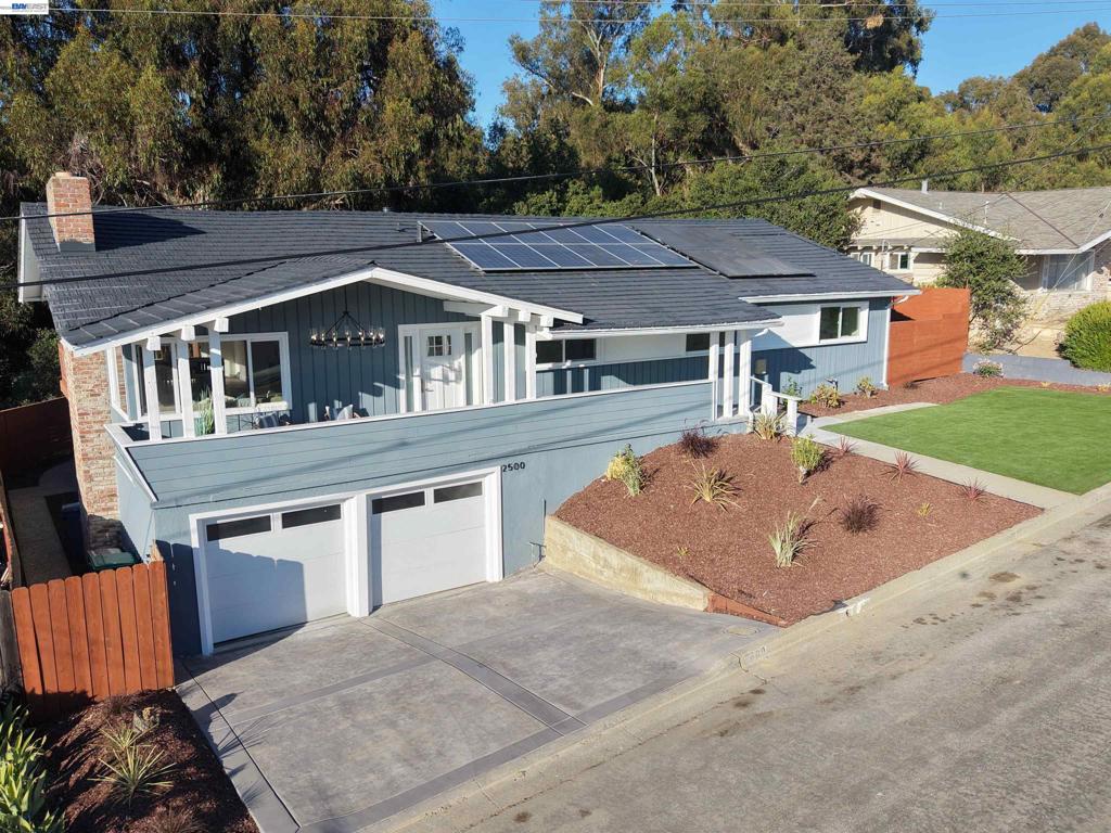 2500 Lancaster Ct