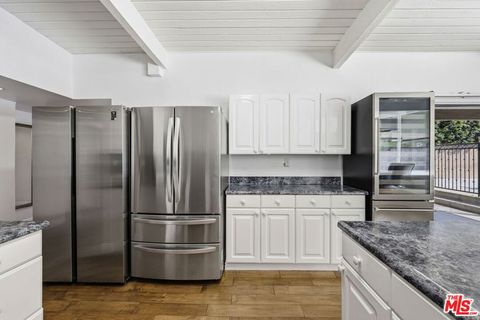 Tiny photo for 18342 Blackhawk Street, Porter Ranch, CA 91326 (MLS # 26661143)