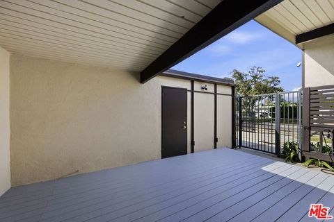 Tiny photo for 18342 Blackhawk Street, Porter Ranch, CA 91326 (MLS # 26661143)