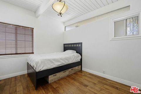 Tiny photo for 18342 Blackhawk Street, Porter Ranch, CA 91326 (MLS # 26661143)