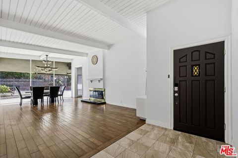 Tiny photo for 18342 Blackhawk Street, Porter Ranch, CA 91326 (MLS # 26661143)