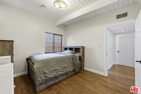 Tiny photo for 18342 Blackhawk Street, Porter Ranch, CA 91326 (MLS # 26661143)