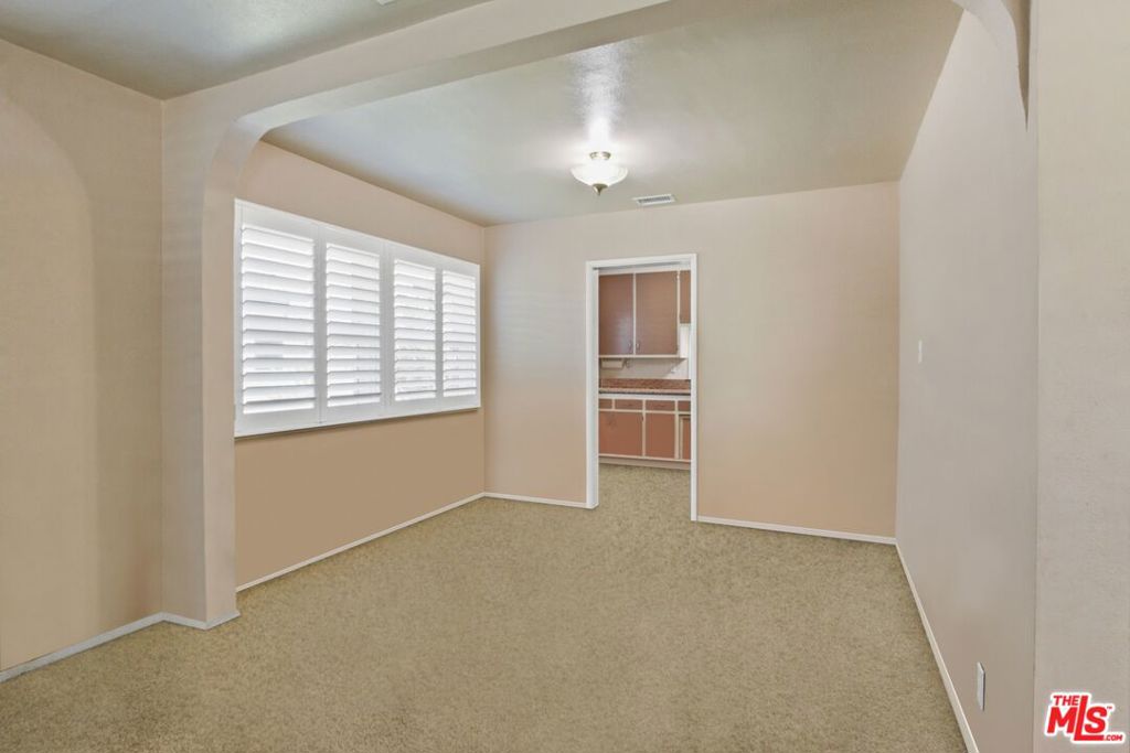 4702 Adenmoor Avenue